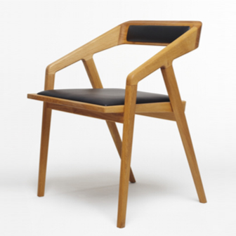 Erato chair