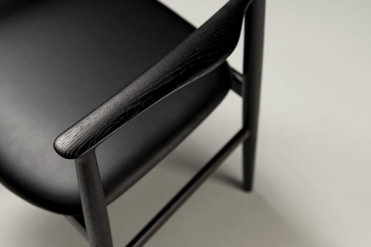 Karuka chair Armrest detail